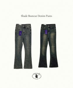 微刷色靴型牛仔褲