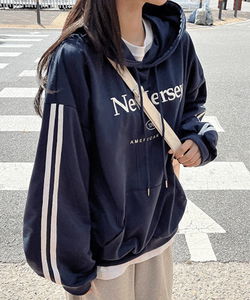 休閒風寬鬆連帽長袖帽T