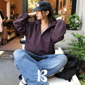 리틀 후드 체크 바람막이