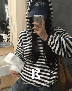 文字印花連帽寬鬆長袖上衣