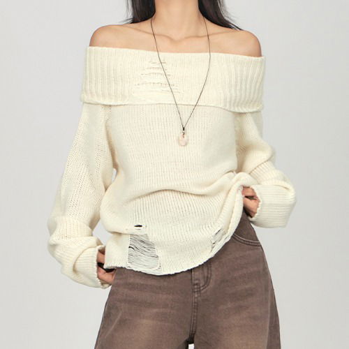 Damaged Off-Shoulder Knit KN012