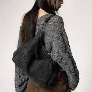 류그바 지퍼 숄더백 ZIPPER SHOULDER BAG
