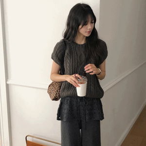 Mute Layered Short Sleeve Knitwear