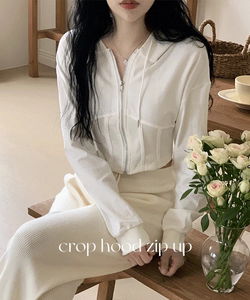 ノーティークロップ切替フードジップアップ