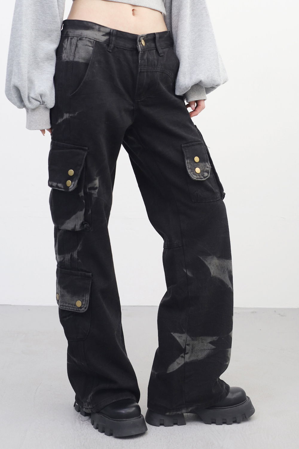 바지 모델 착용 이미지-S1L15