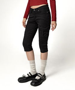 Demutj Cotton Cargo Capri Pants OOTJ COTTON CARGO CAPRI PANTS