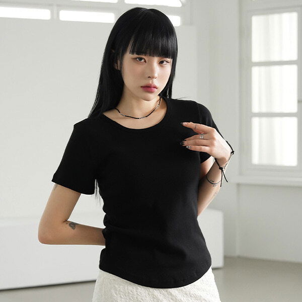 standard round t-shirt