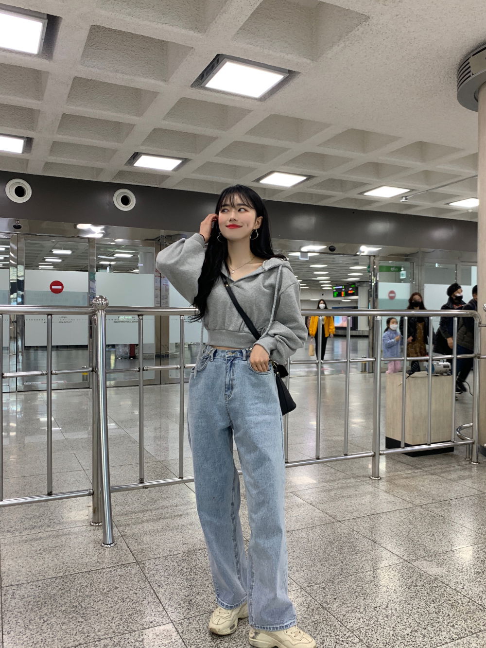 악세사리 모델 착용 이미지-S4L13