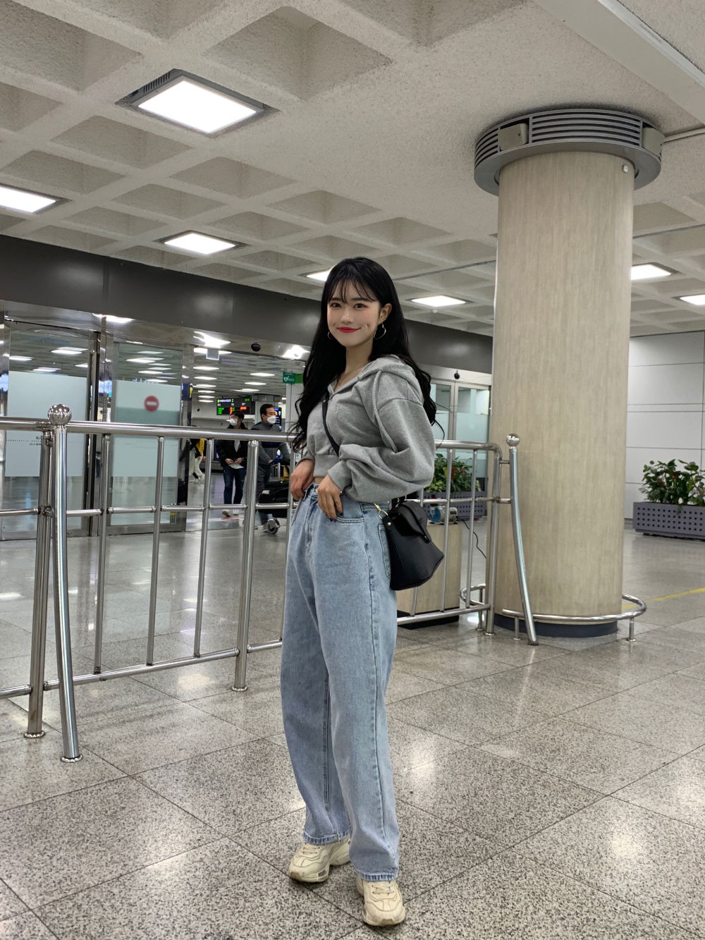 악세사리 모델 착용 이미지-S4L12