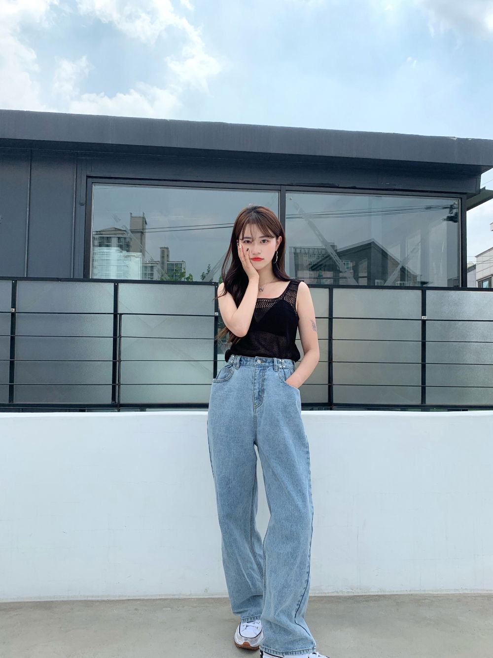 악세사리 모델 착용 이미지-S4L57