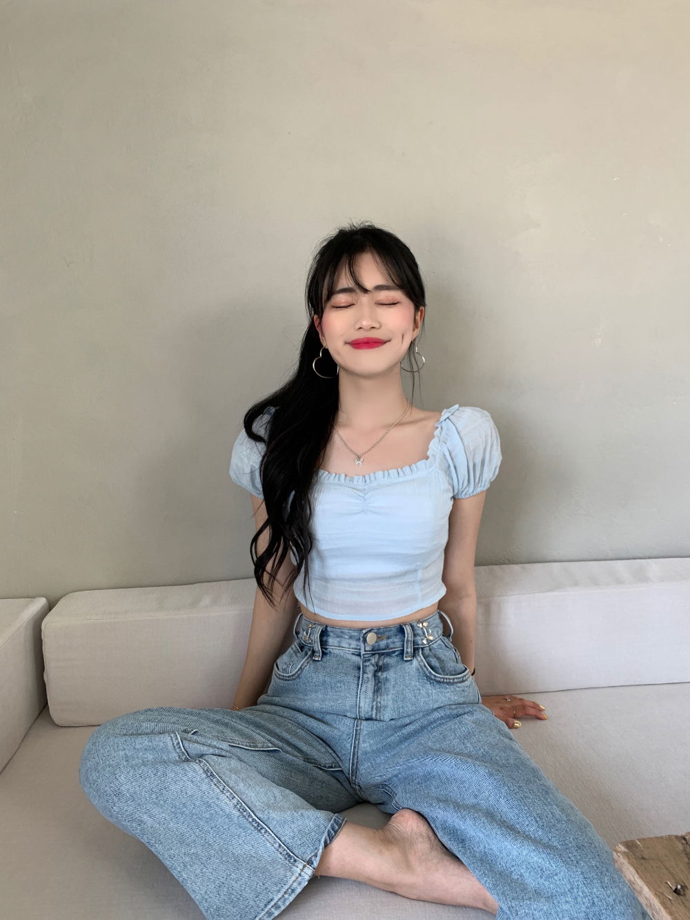 악세사리 모델 착용 이미지-S4L66