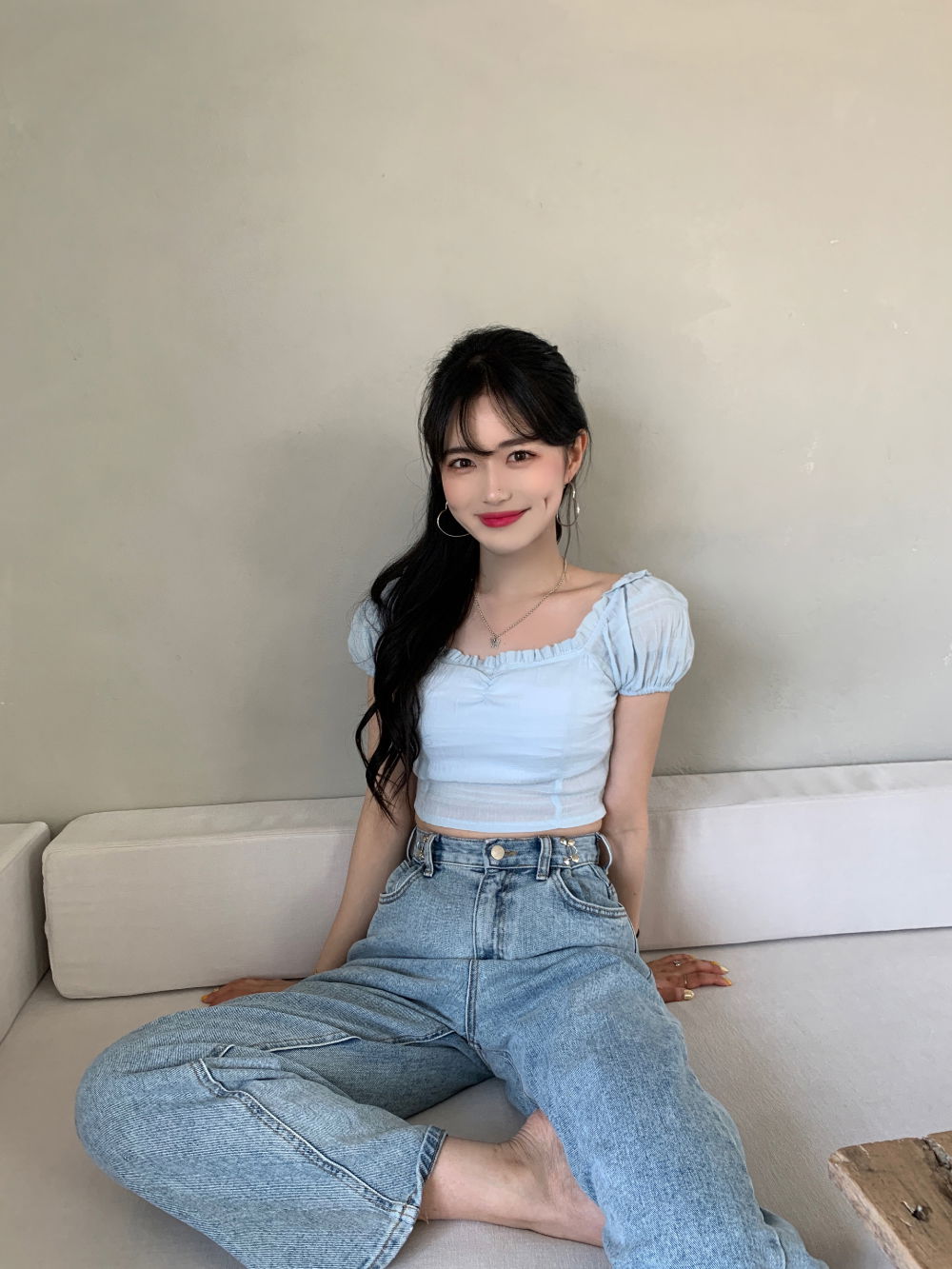 악세사리 모델 착용 이미지-S4L65