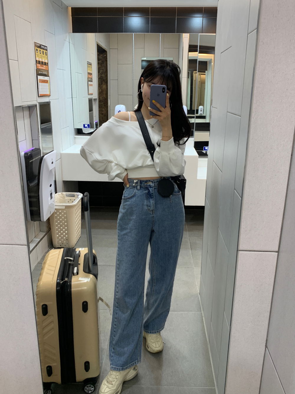 악세사리 모델 착용 이미지-S4L50