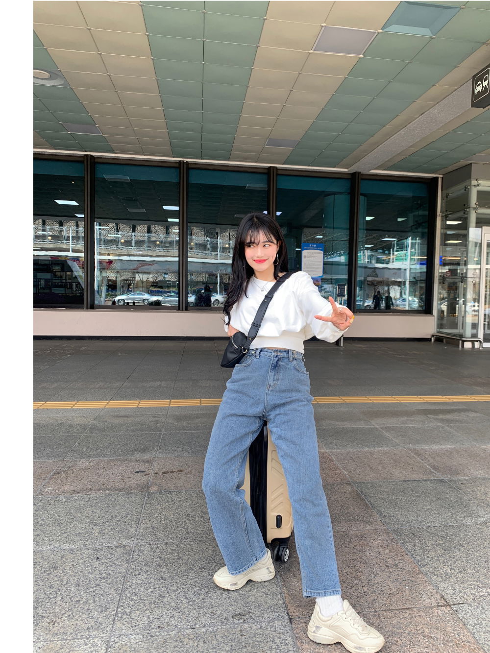 악세사리 모델 착용 이미지-S4L44