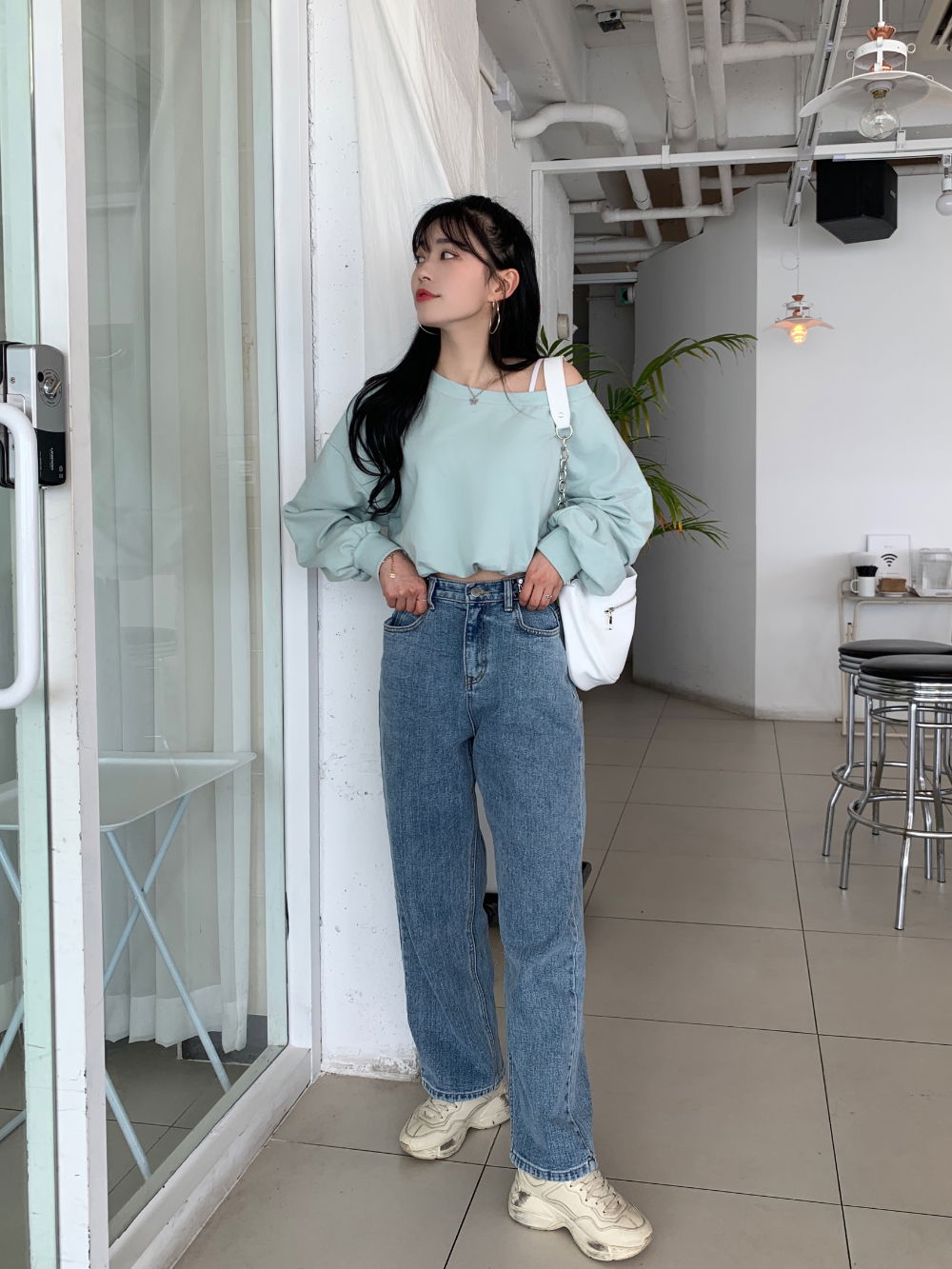 악세사리 모델 착용 이미지-S4L32