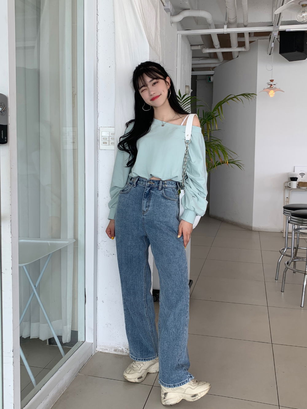 악세사리 모델 착용 이미지-S4L33