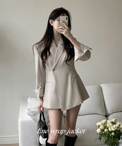 Sold Line Wrap Jacket