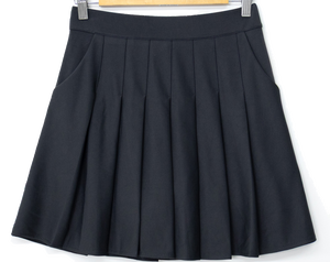 pleated-skirt