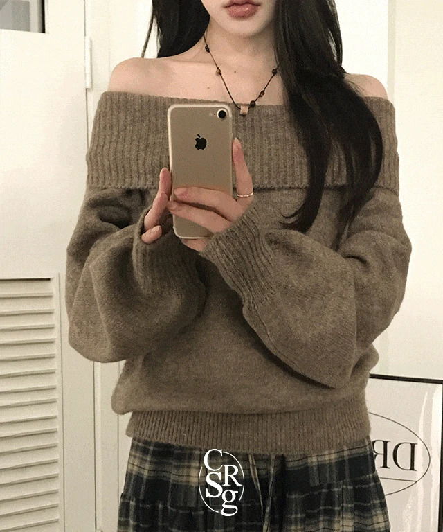 Roini Simple Off-Shoulder Knitwear