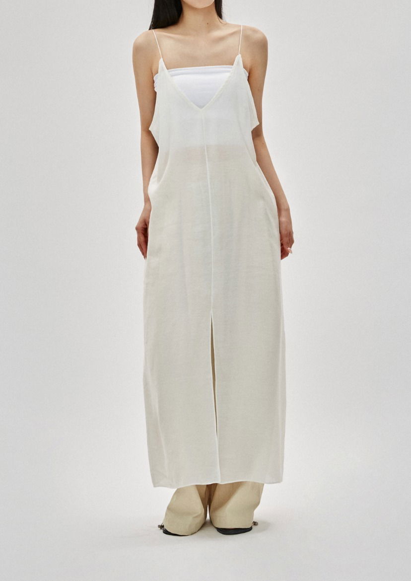 微透白色V領側開衩吊帶長洋裝