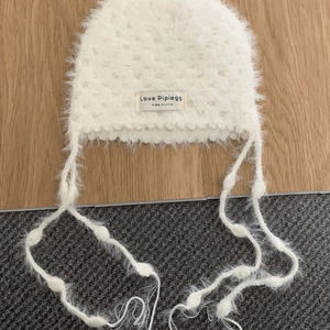 Lovepipi Angora Fur Bonnet Beanie Winter Hat (3 Colors)