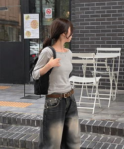 Taom 7/8 round neck slim tee