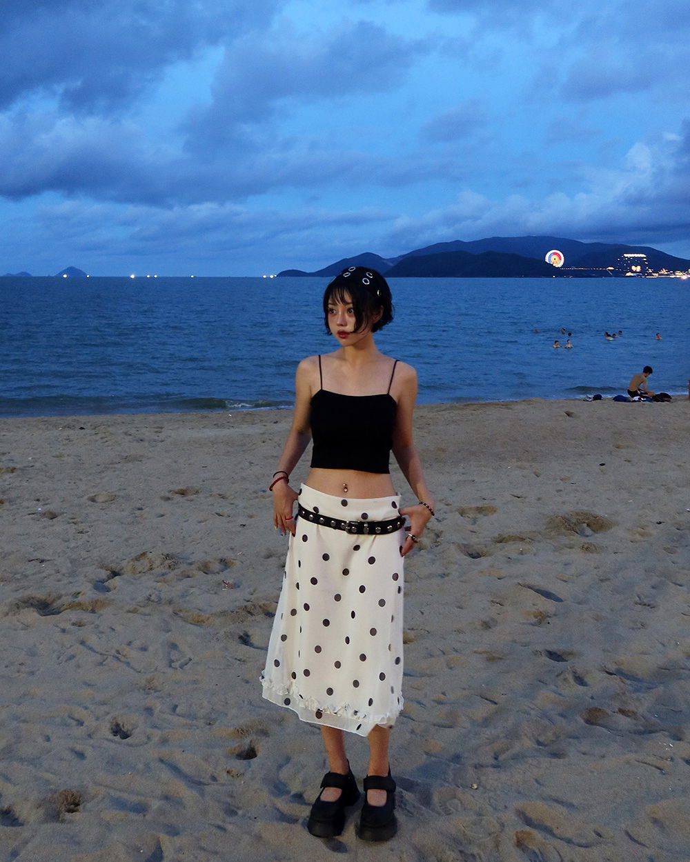 드레스 모델 착용 이미지-S1L77