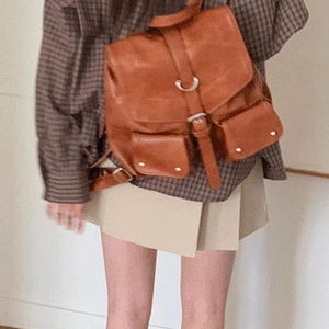 제나블 레더 포켓 백팩