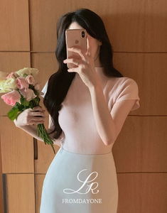 단독)콜링 하프넥 니트