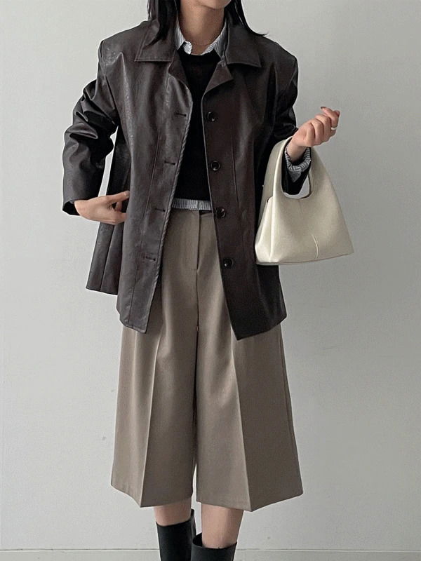 Flat single overfit leather jacket