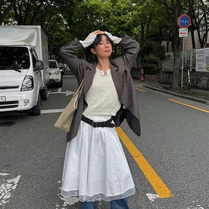dot layering skirt (ivory)