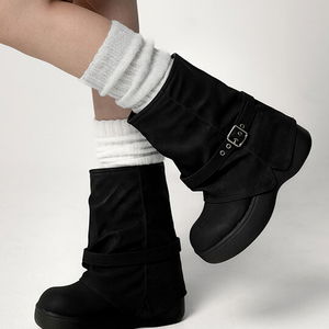 아뎀브 버클 통굽 워머 미들 부츠 BUCKLE PLATFORM WARM MID-CALF BOOTS
