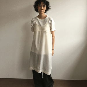 吊带真丝裙