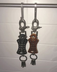 Yeru Bohemian Star Stud Leather Carabiner Keychain