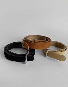 Matte square leather belt