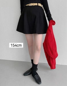 Pintuck flare 2 semi-banded miniskirt
