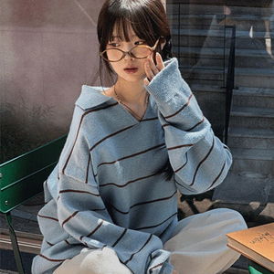 몽글 단가라 스트라이프 카라 긴팔 니트