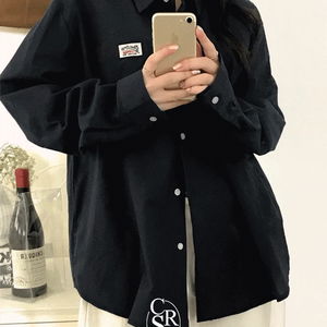 피넛버터 루즈핏 패치 긴팔 셔츠