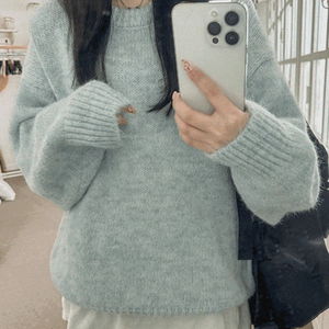 Mongle Overfit Round Long Sleeve Knitwear