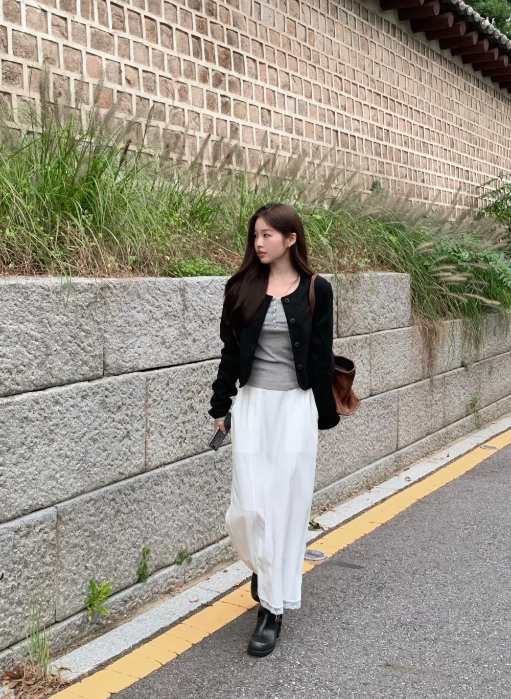 카디건 모델 착용 이미지-S2L1