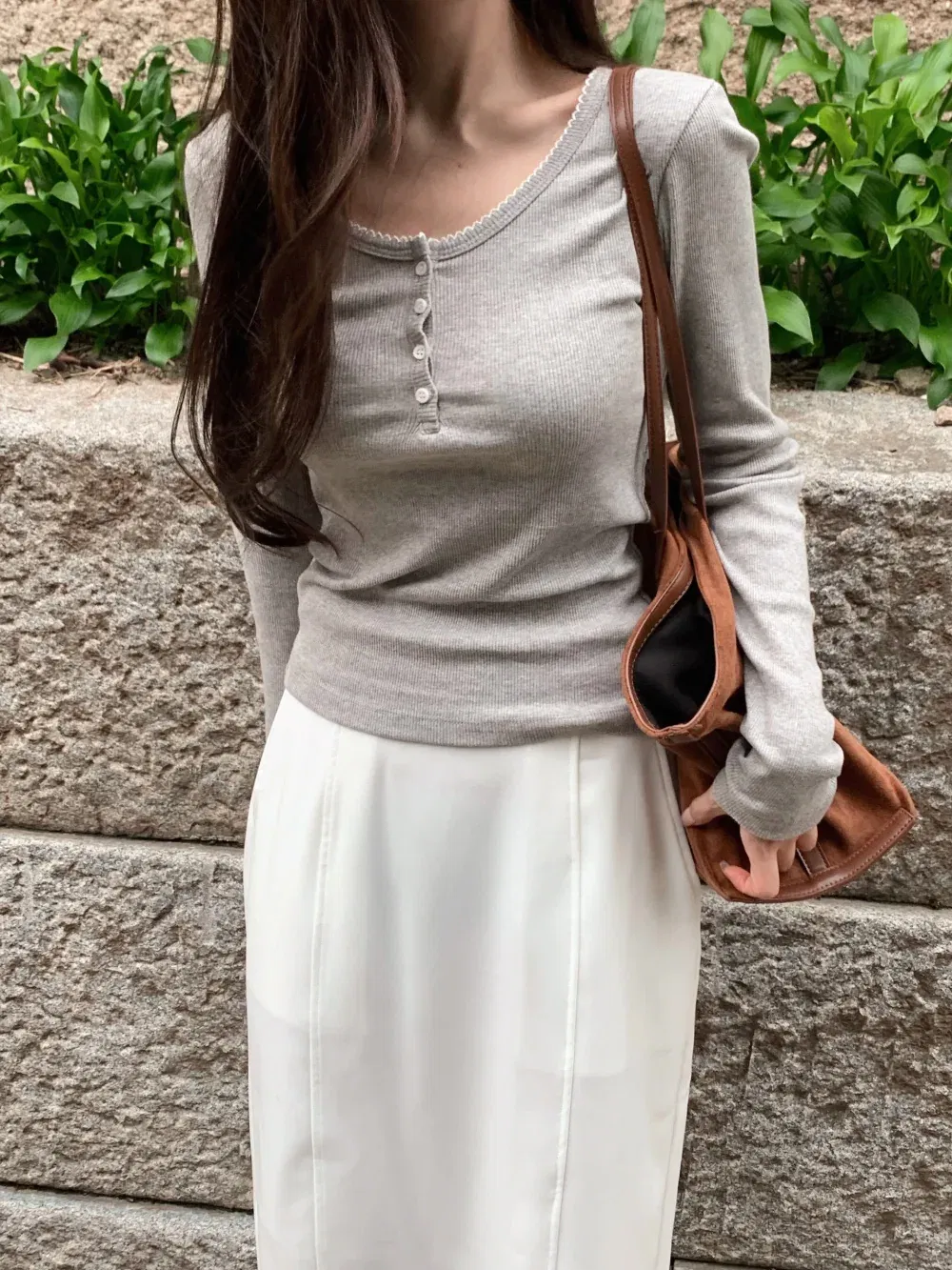 긴팔 티셔츠 모델 착용 이미지-S1L39