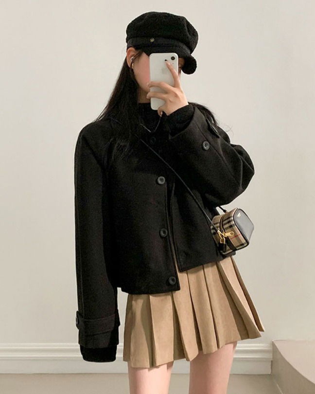 크리미 모직 울 숏코트