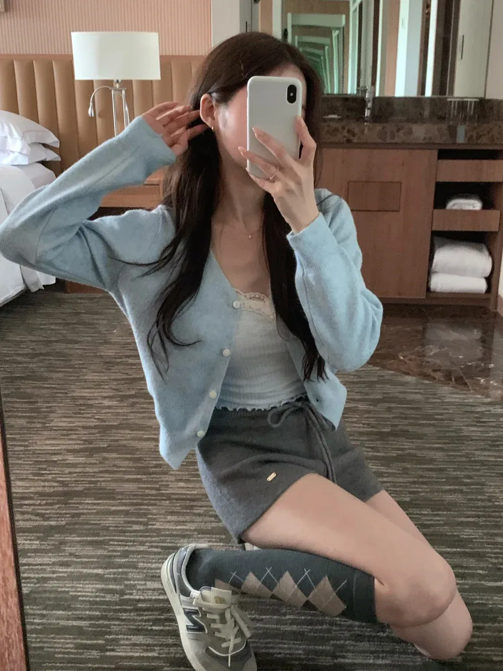 카디건 모델 착용 이미지-S1L57