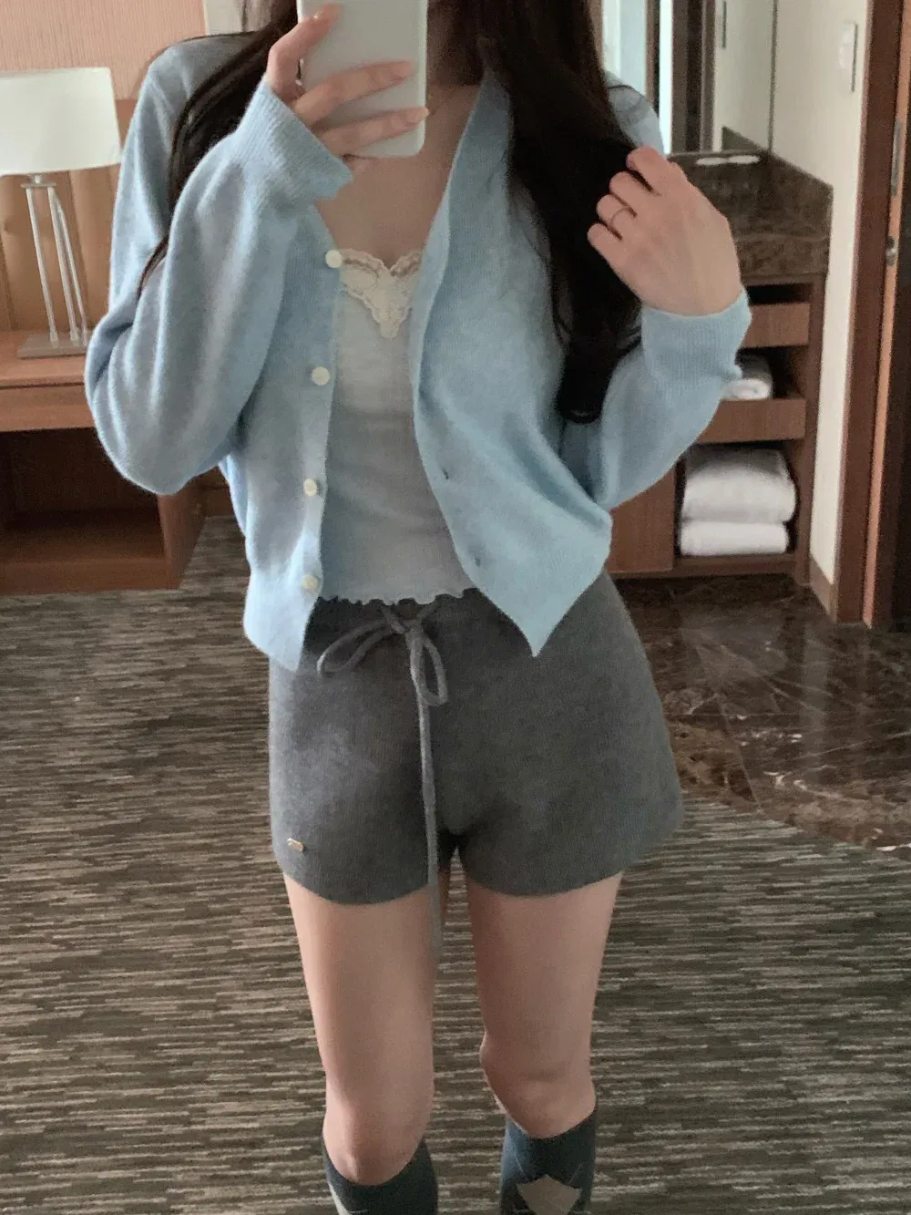 카디건 모델 착용 이미지-S1L59