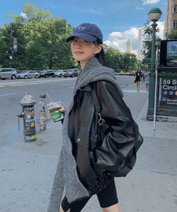 바론드 카라 오버핏 레더 자켓