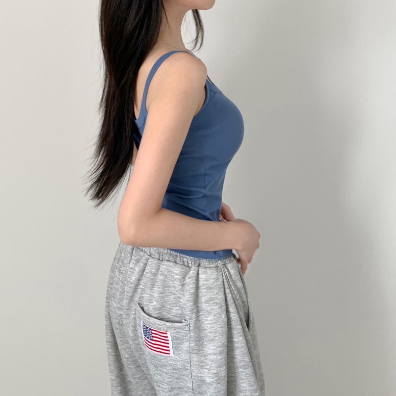 민소매 모델 착용 이미지-S1L19