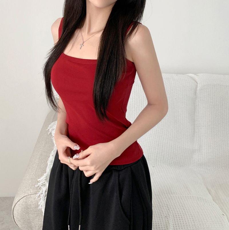 민소매 모델 착용 이미지-S1L32