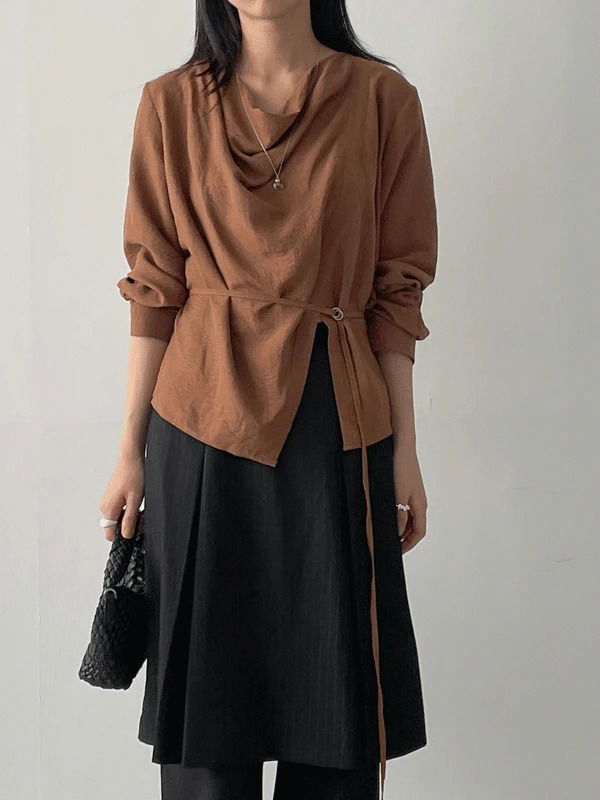 垂墜開衩圓領綁帶襯衫
