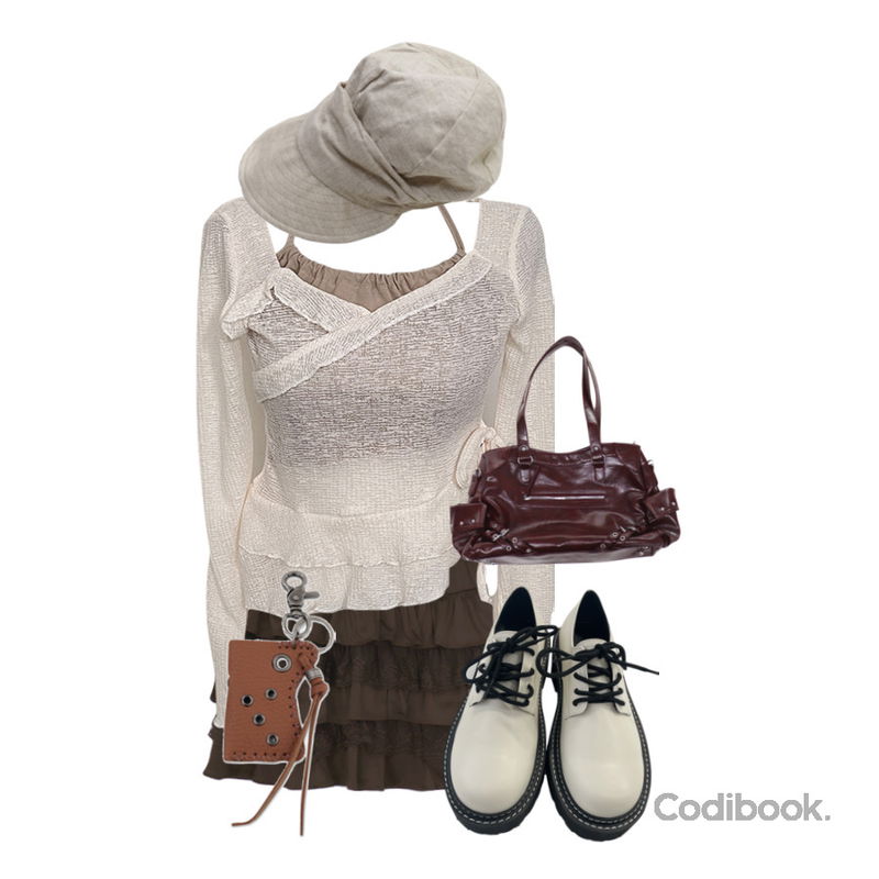 AAKE DOUBLE STITCH LOAFERS (3color),binary01 딥핀 캡 버킷햇,creamsugar 라카 홀터 언발 프릴 긴팔티등을 매치한 코디