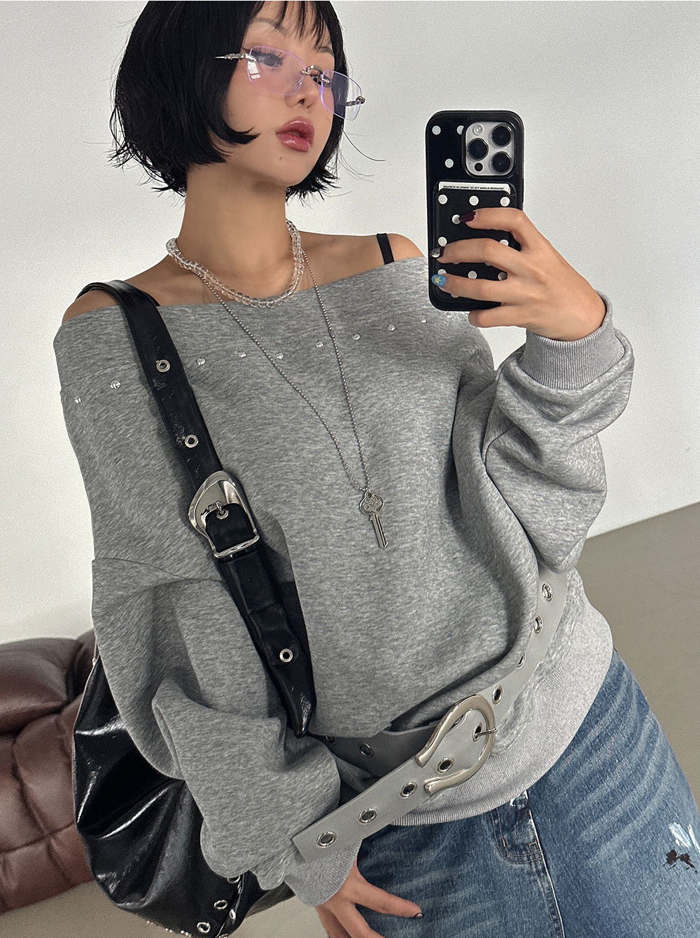 악세사리 모델 착용 이미지-S1L56